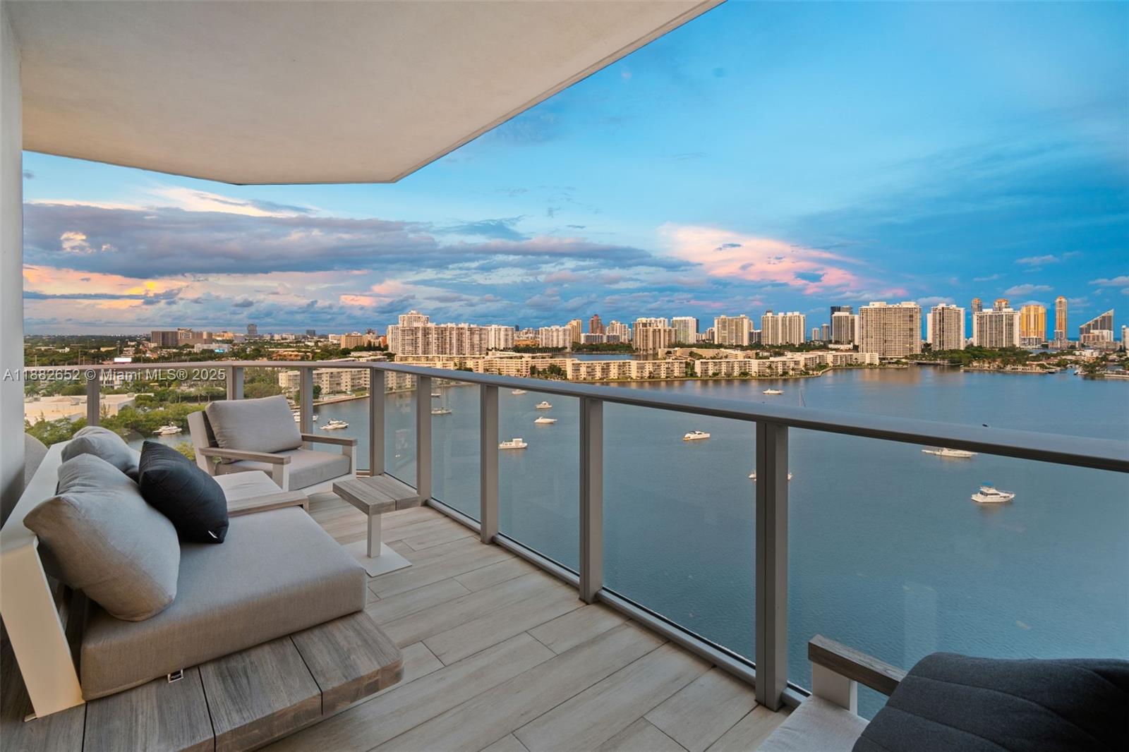 17301 Biscayne Blvd 1510