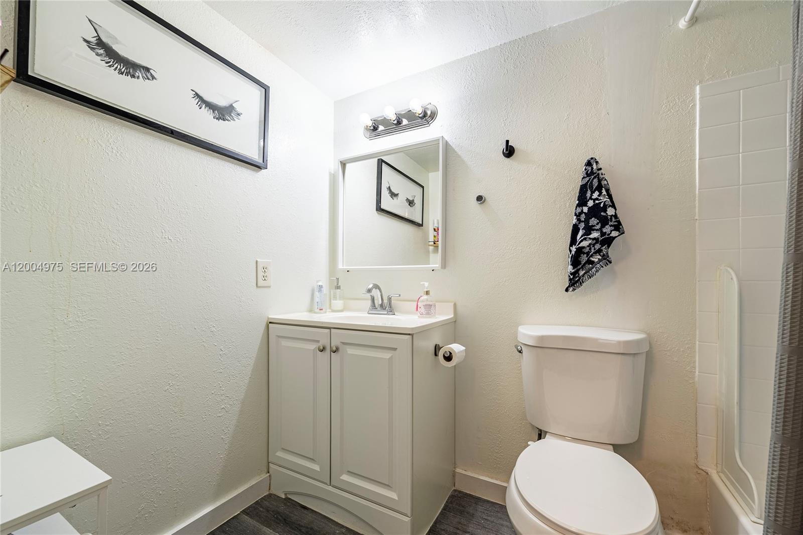 Emerald Isles Condo - Residential