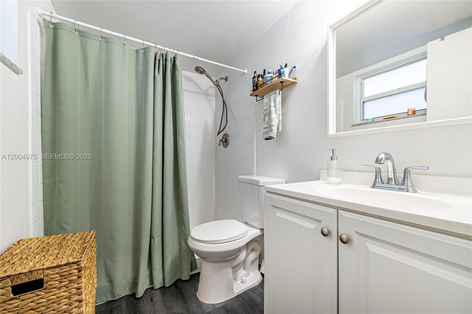 Emerald Isles Condo - Residential