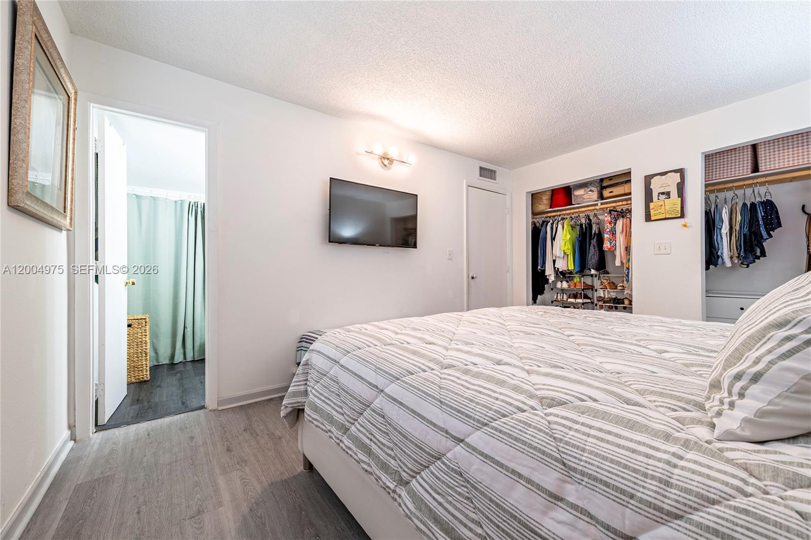 Emerald Isles Condo - Residential