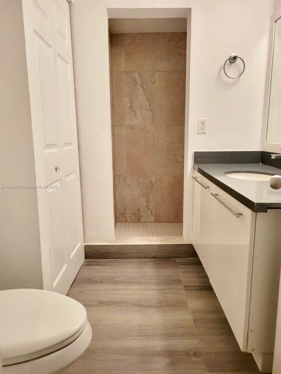 SPRINGCREST CONDO - Residential Lease