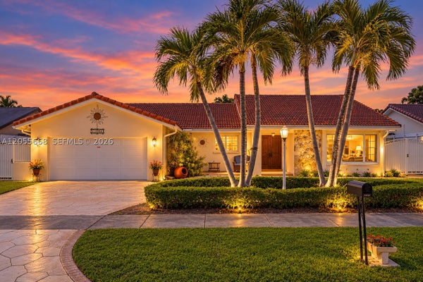13390 SW 1ST ST, MIAMI, FL 33184 - Image b9bd7ed7d1b335aa213ec8e7daf4a87a/427587392