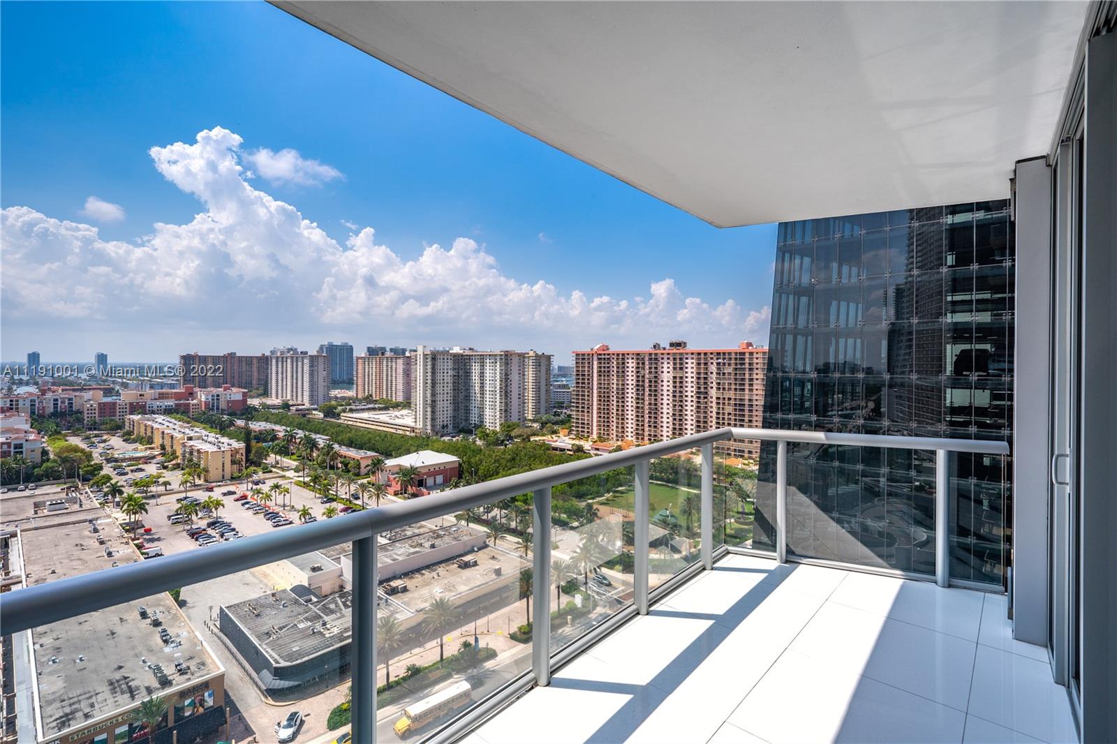 JADE OCEAN CONDO - Residential