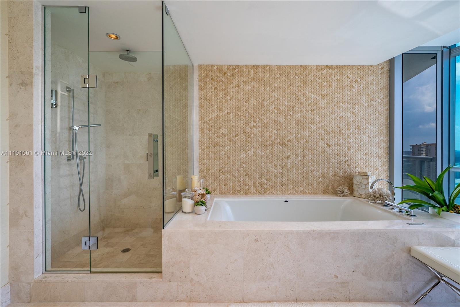 JADE OCEAN CONDO - Residential