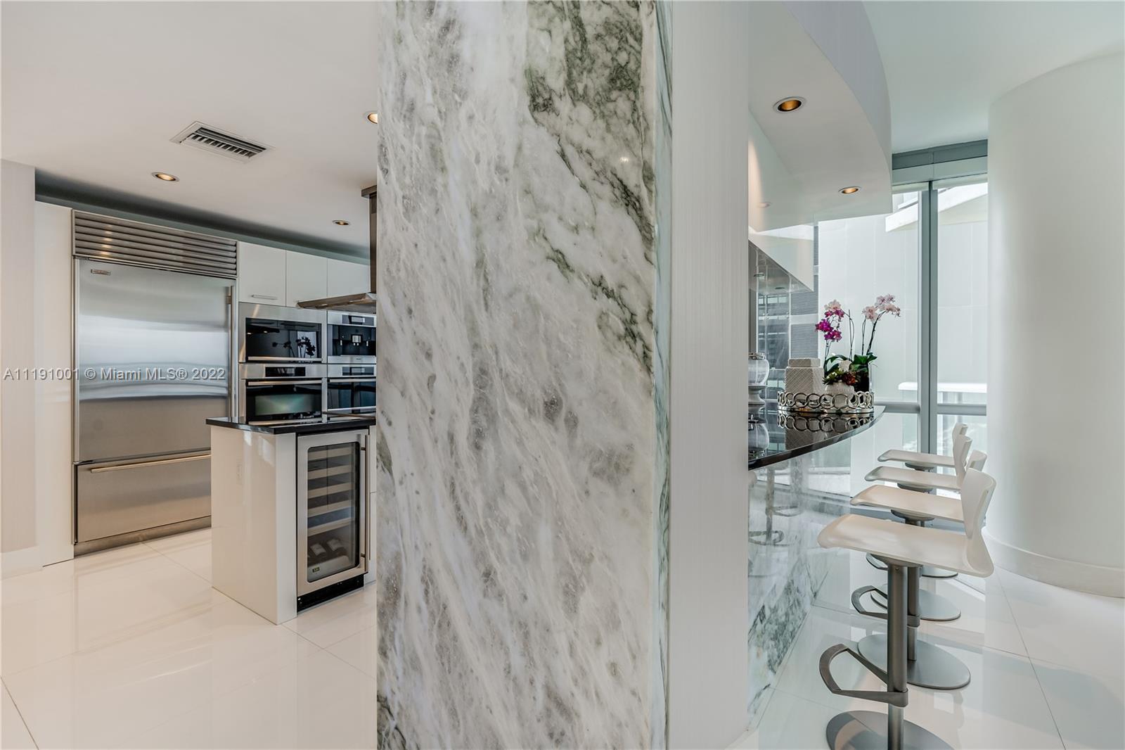 JADE OCEAN CONDO - Residential