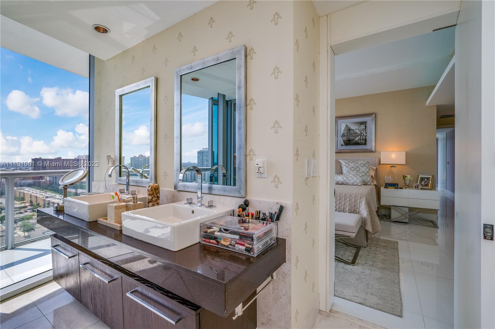 JADE OCEAN CONDO - Residential