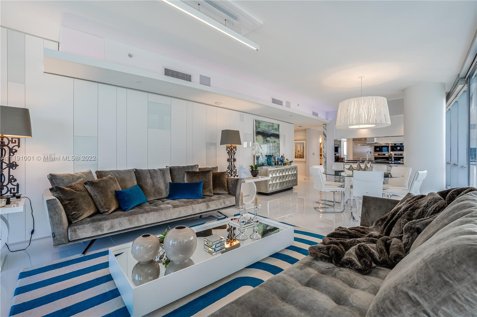 JADE OCEAN CONDO - Residential