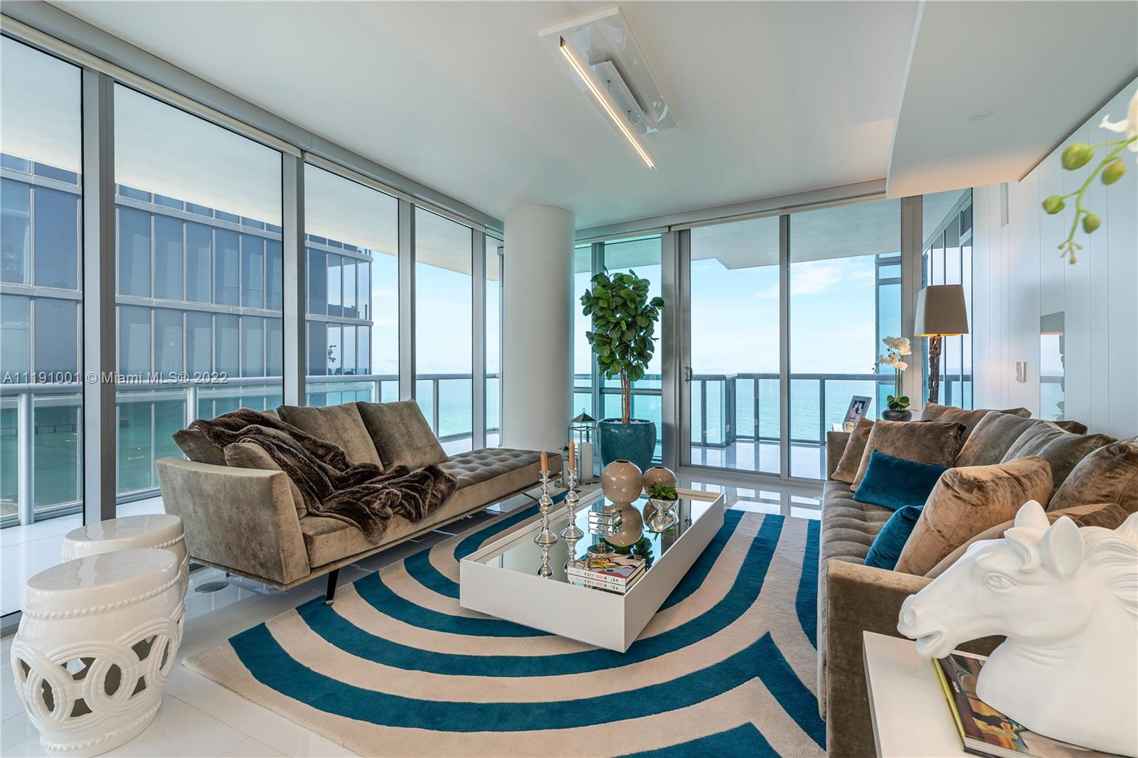 JADE OCEAN CONDO - Residential