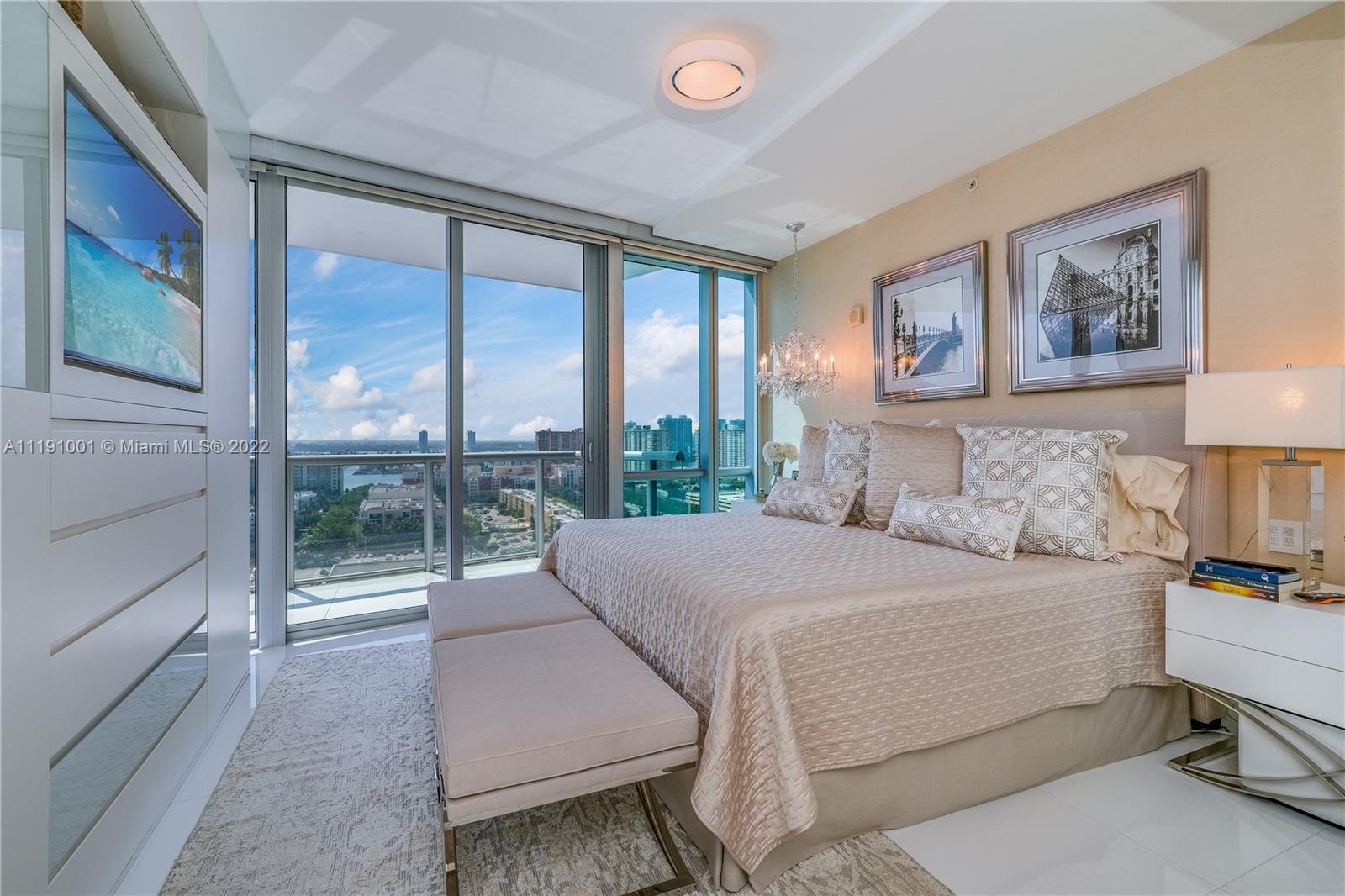 JADE OCEAN CONDO - Residential