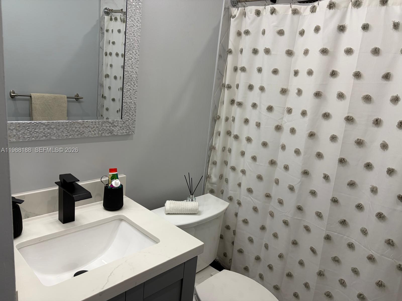 BONITA VILLAS CONDO - Residential Lease