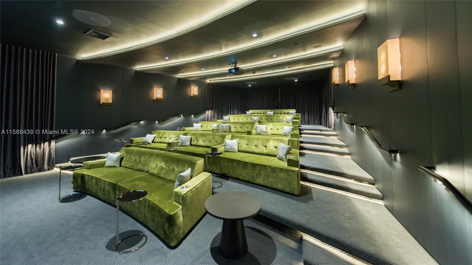 CLUB RESIDENCES AT PARK GR - Residential