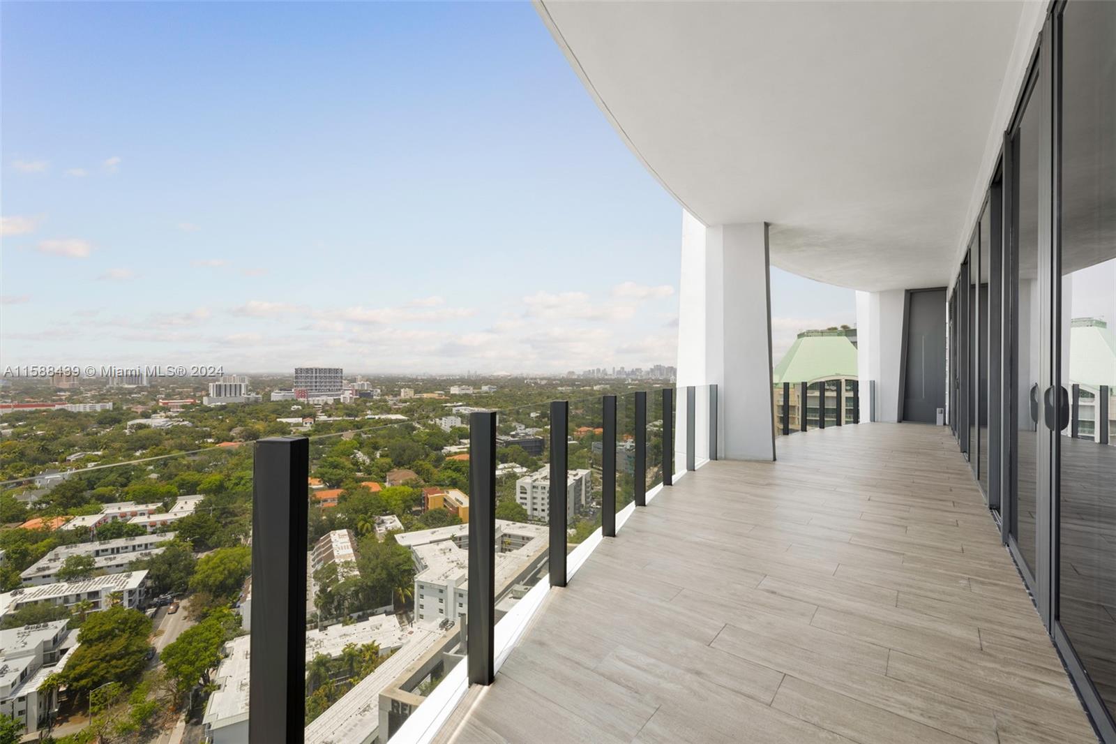 CLUB RESIDENCES AT PARK GR - Residential