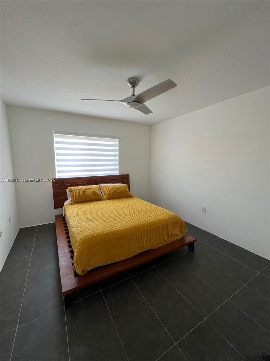 PEMBROKE ISLES 1 - Residential Lease