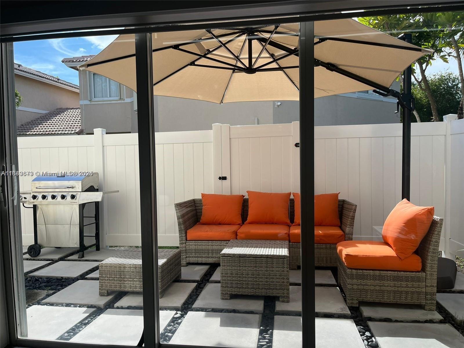 PEMBROKE ISLES 1 - Residential Lease