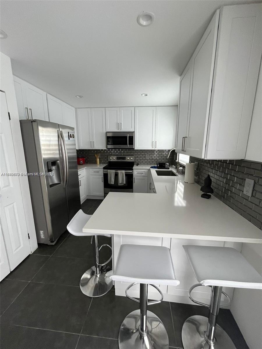 PEMBROKE ISLES 1 - Residential Lease