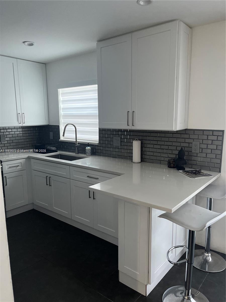 PEMBROKE ISLES 1 - Residential Lease