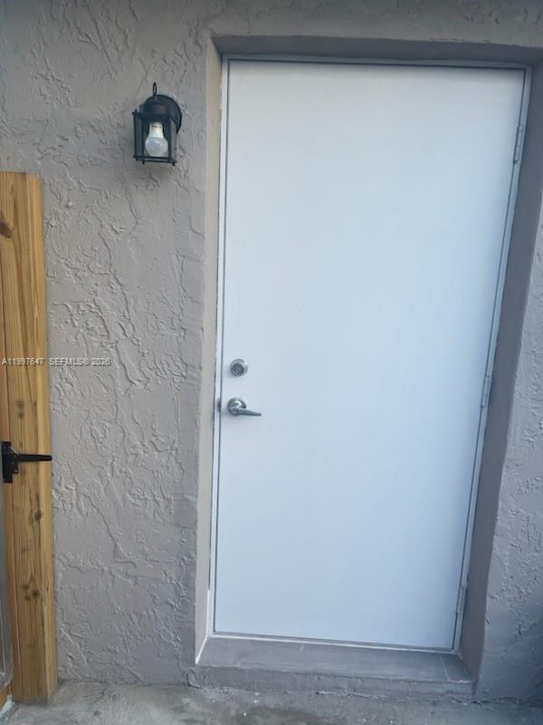 COUNTRY LAKE MANORS SEC 3 - Residential Lease