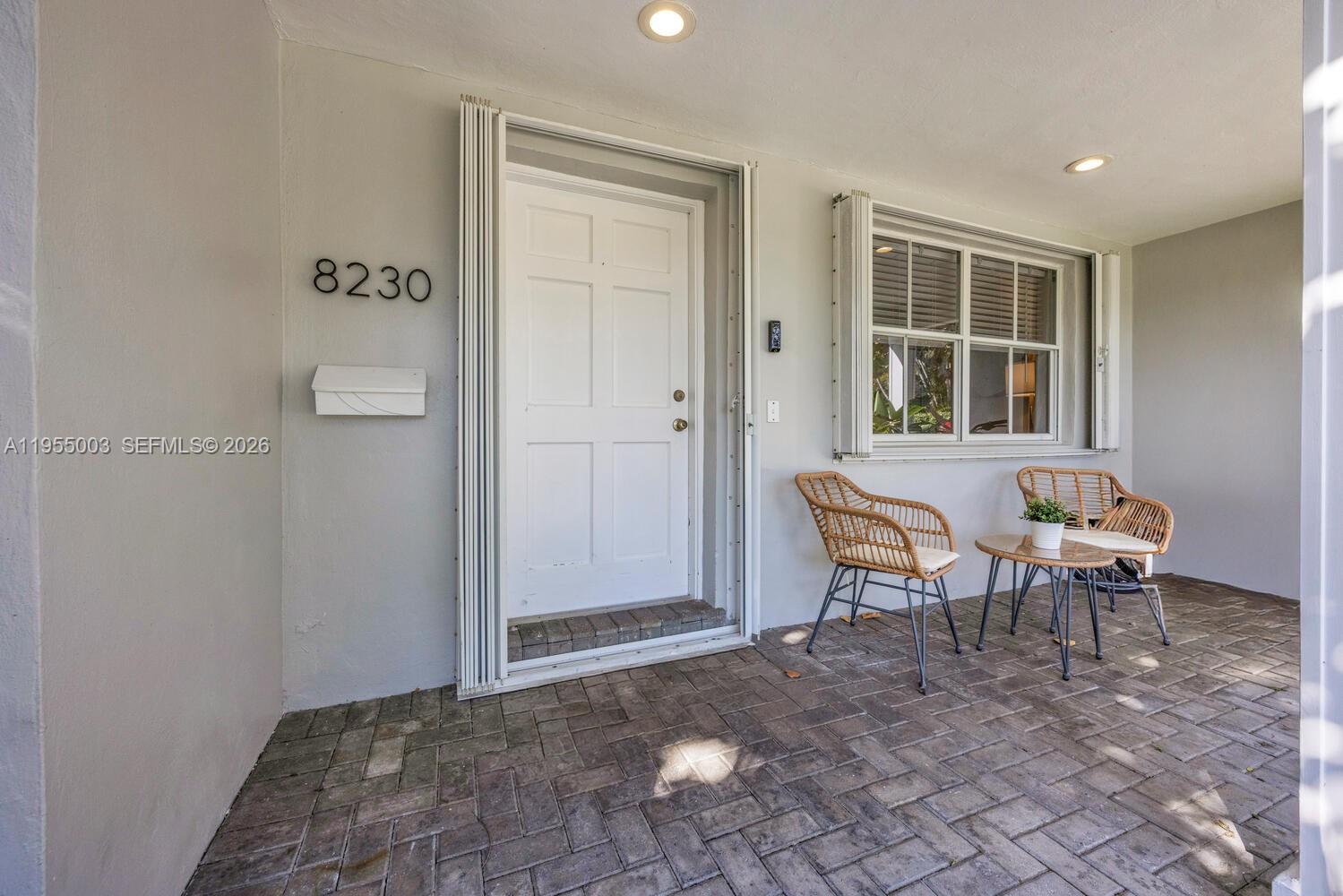 BEVERLY GARDENS - Residential