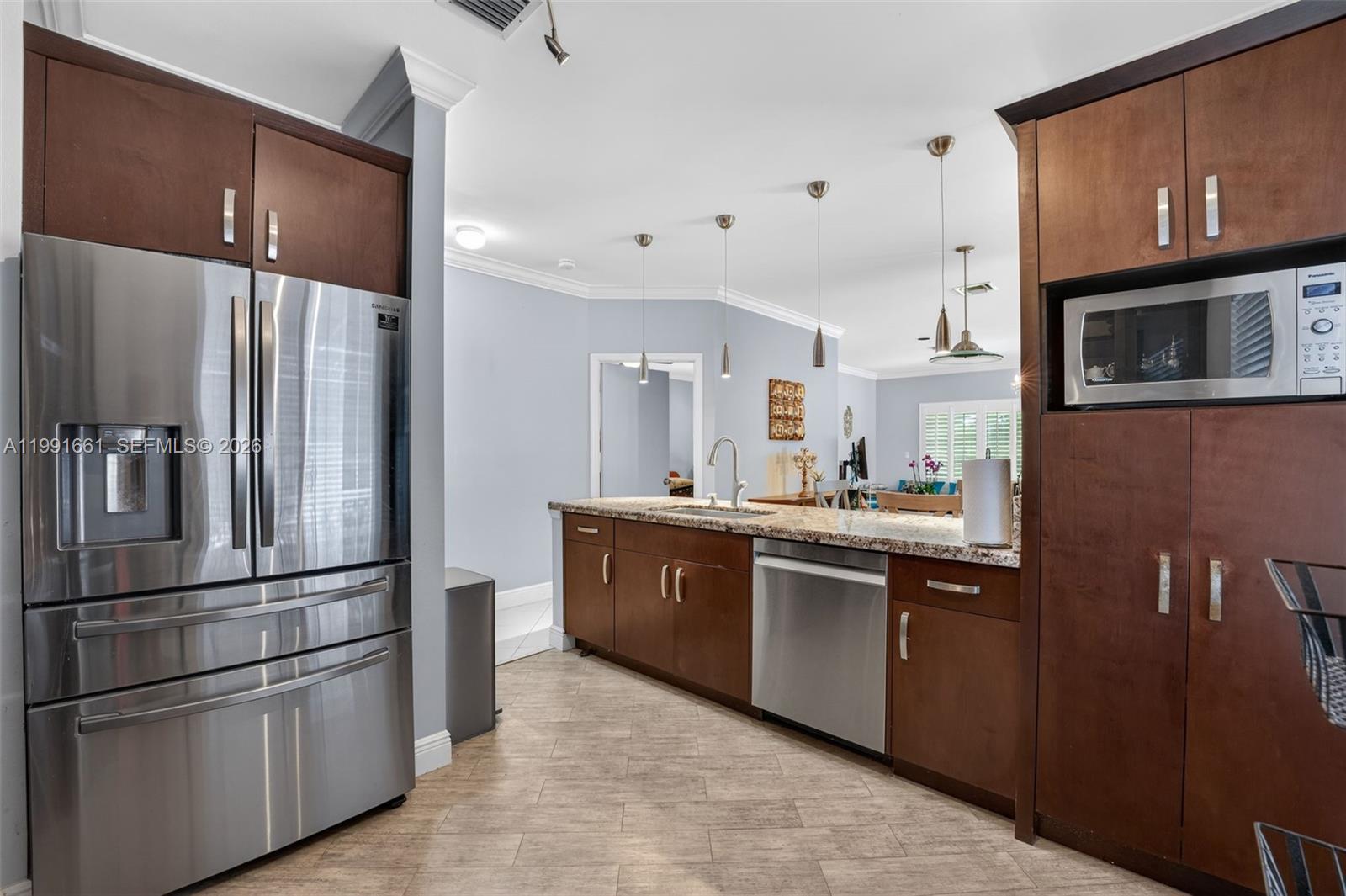 OLYMPIA & YORK RESIDENTIA - Residential