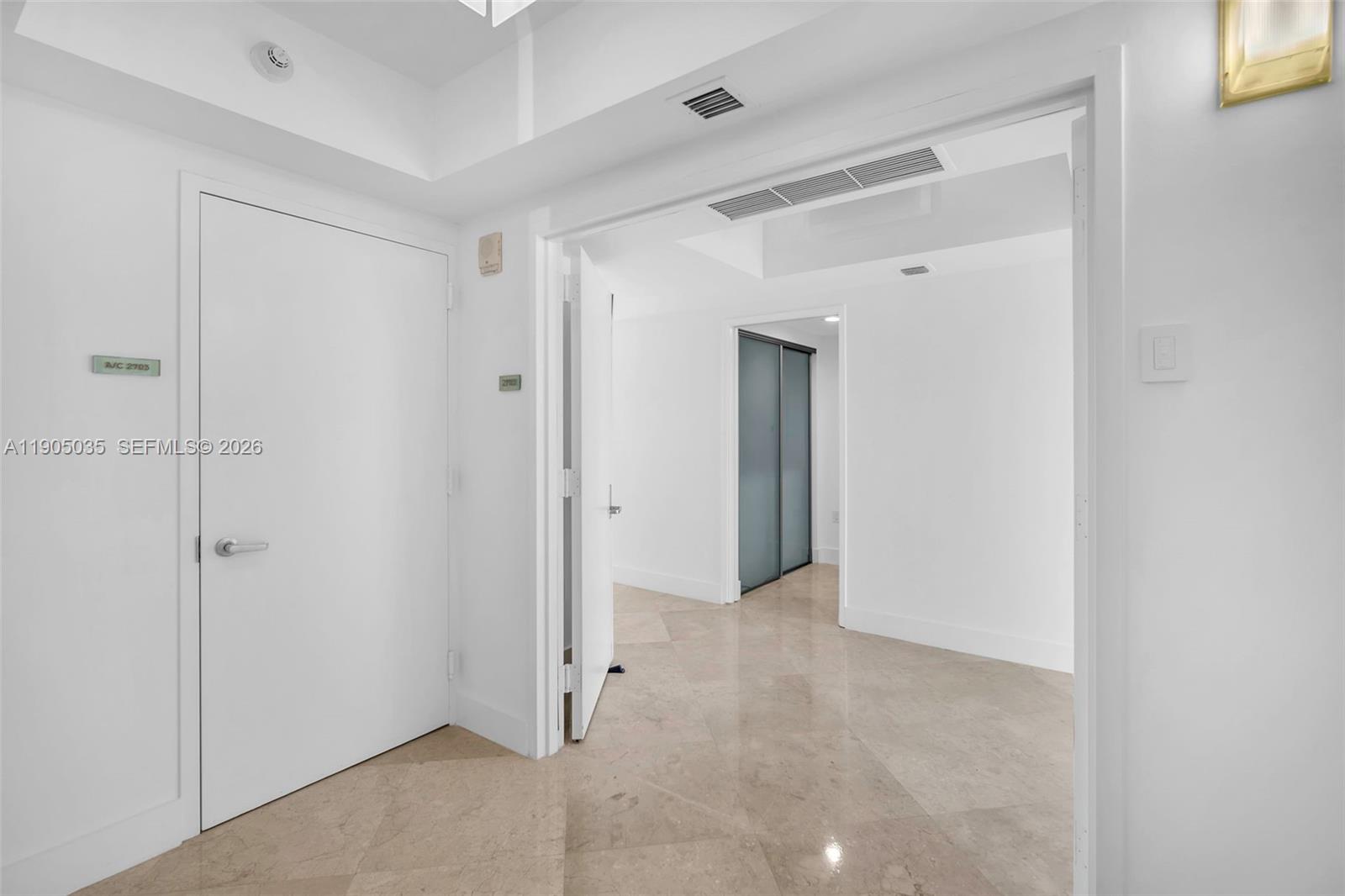 LAS OLAS RIVER HOUSE COND - Residential