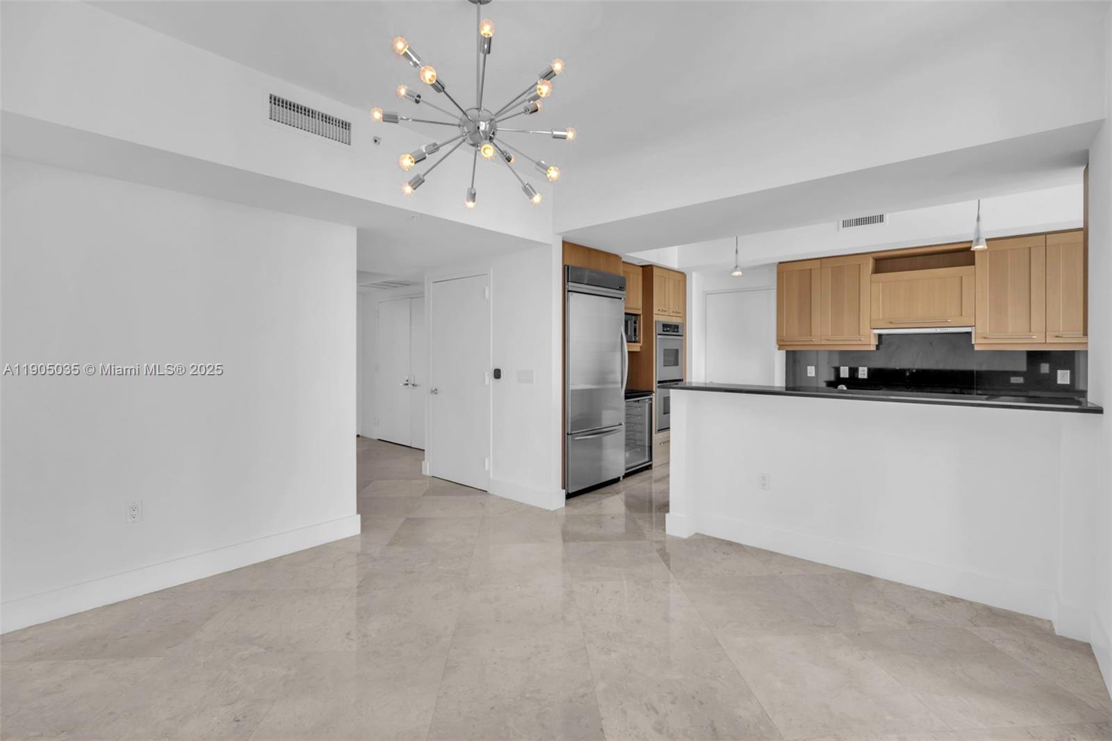 LAS OLAS RIVER HOUSE COND - Residential