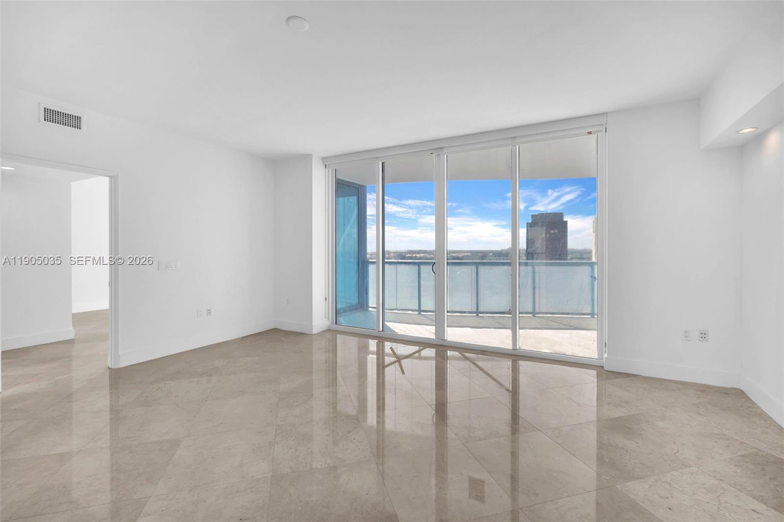 LAS OLAS RIVER HOUSE COND - Residential