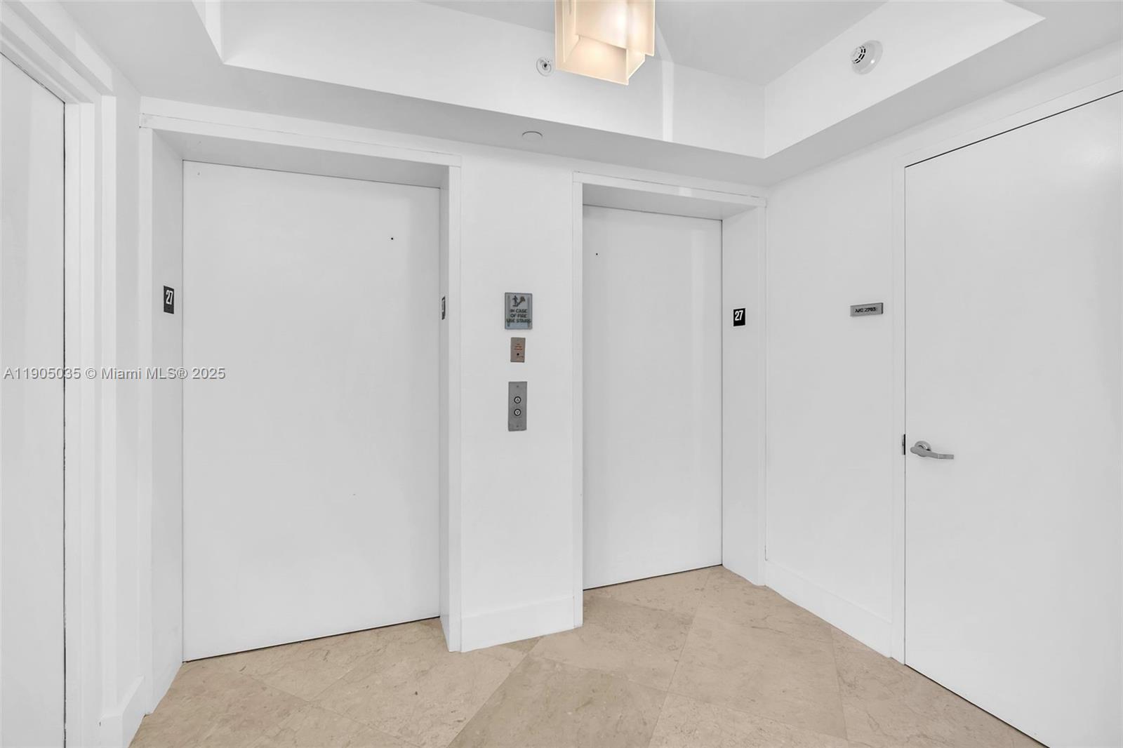 LAS OLAS RIVER HOUSE COND - Residential