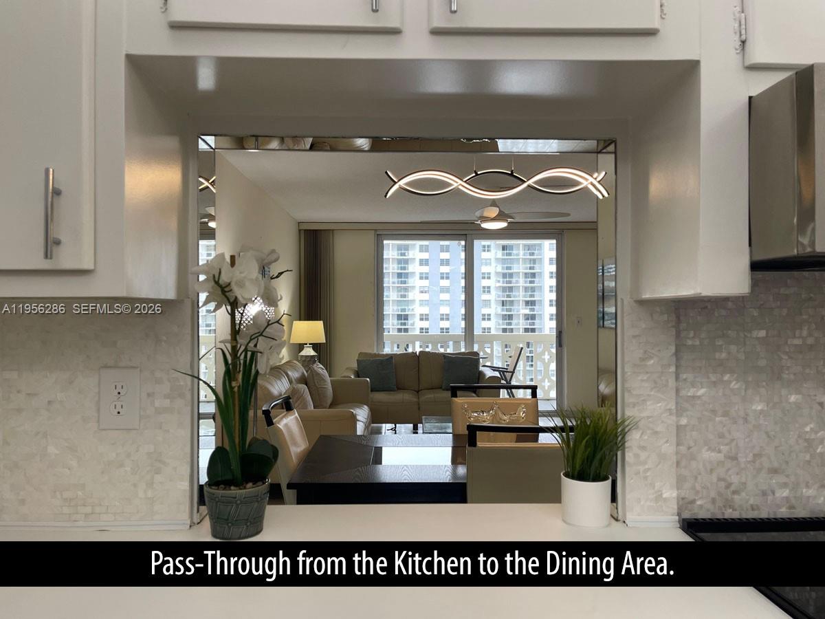 IMPERIAL TOWERS CONDO - Residential