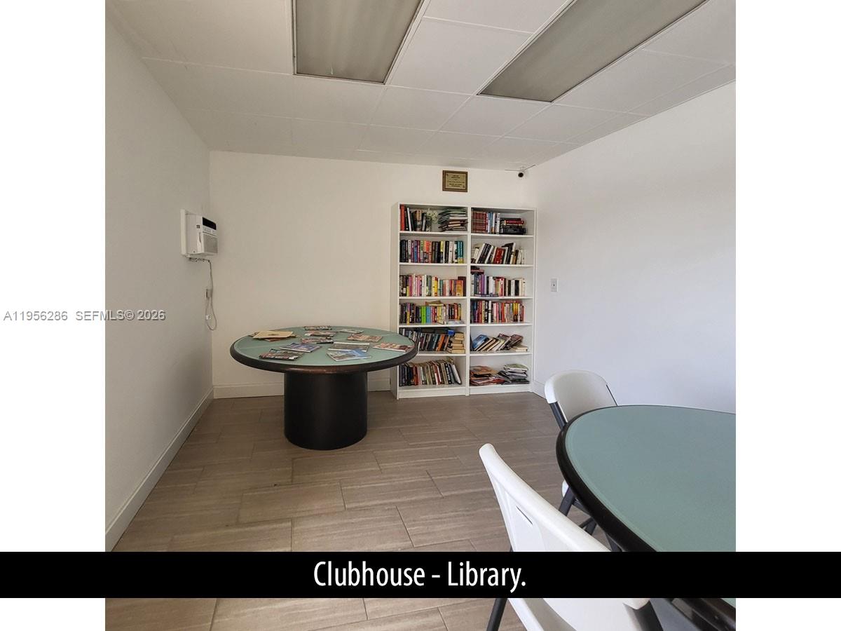 IMPERIAL TOWERS CONDO - Residential