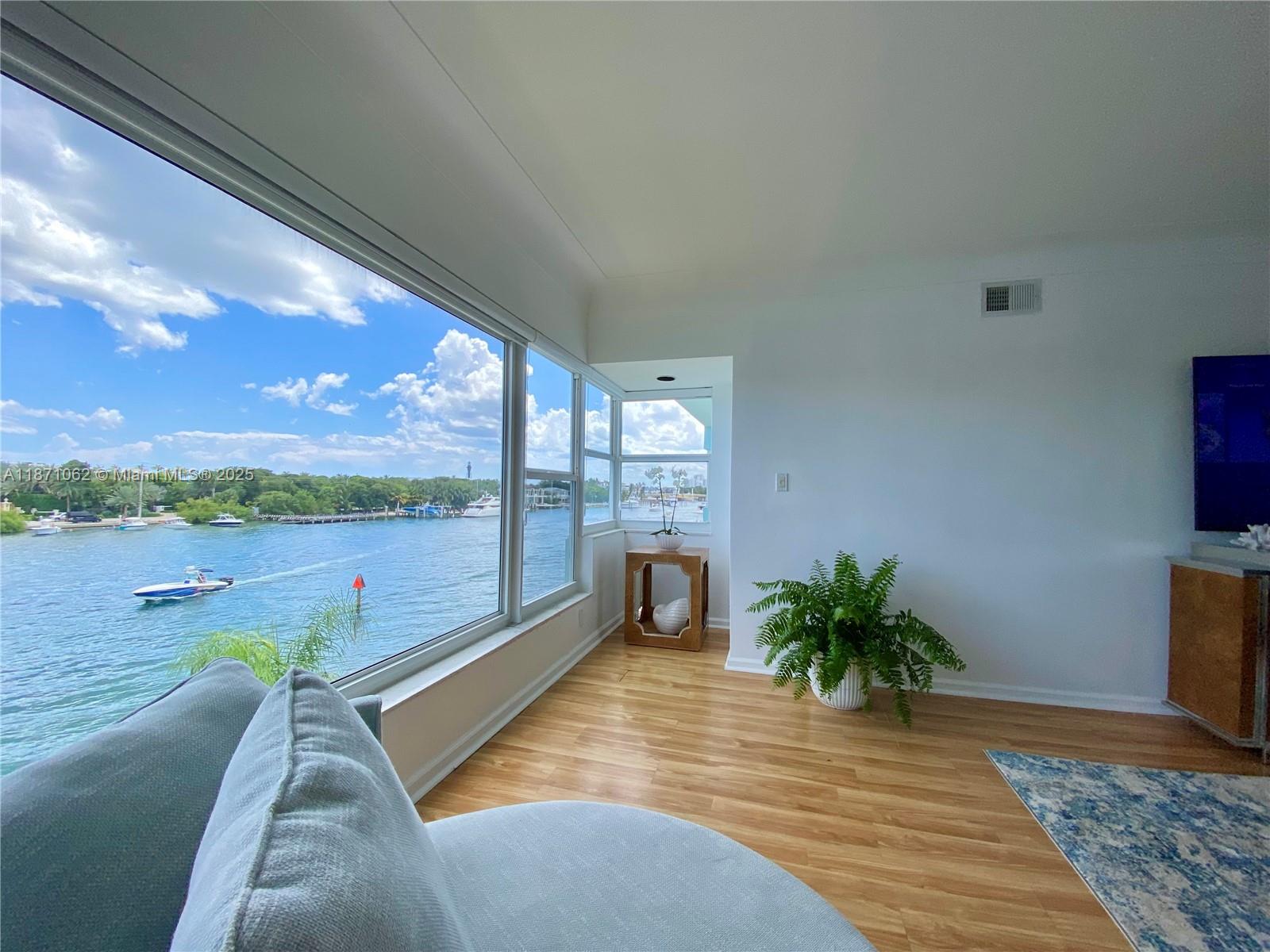 LIGHTHOUSE COLONY CO-OP - Residential