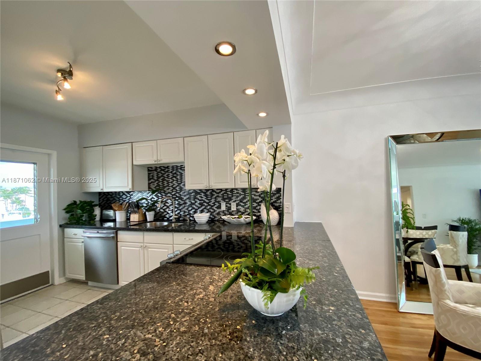 LIGHTHOUSE COLONY CO-OP - Residential