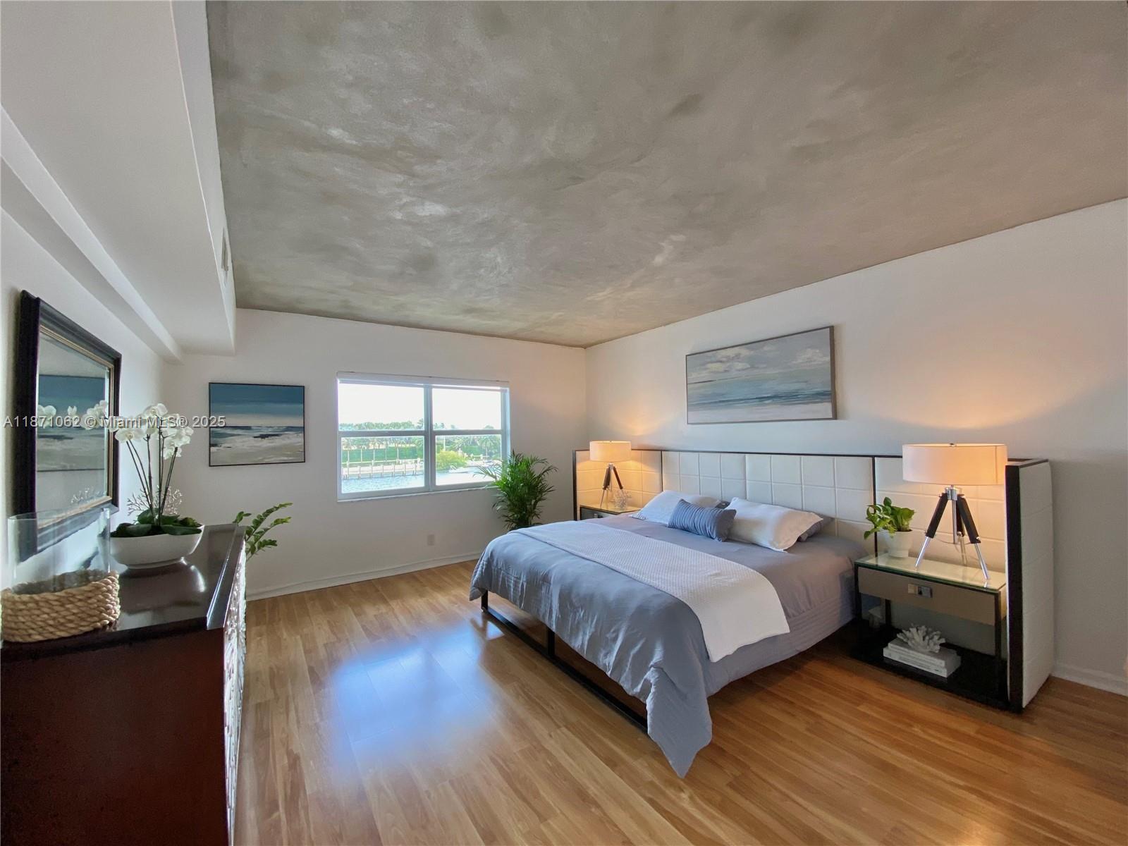 LIGHTHOUSE COLONY CO-OP - Residential