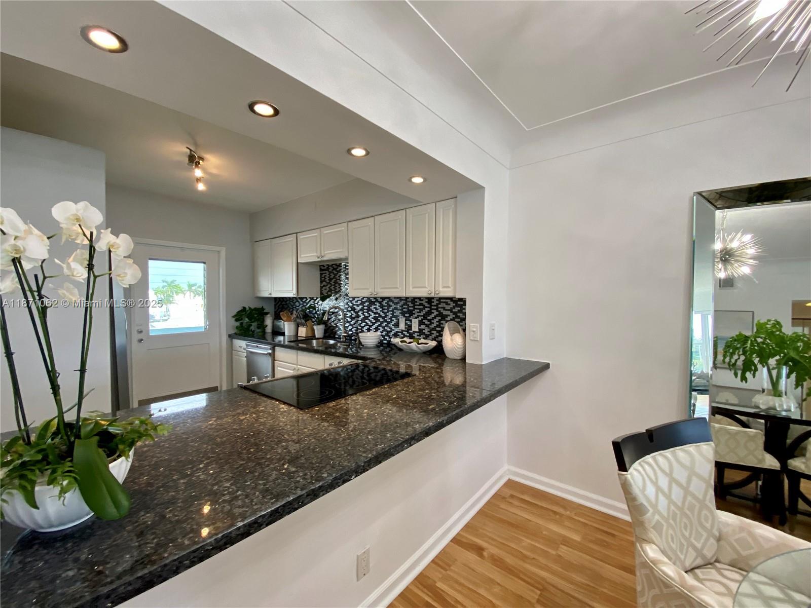 LIGHTHOUSE COLONY CO-OP - Residential