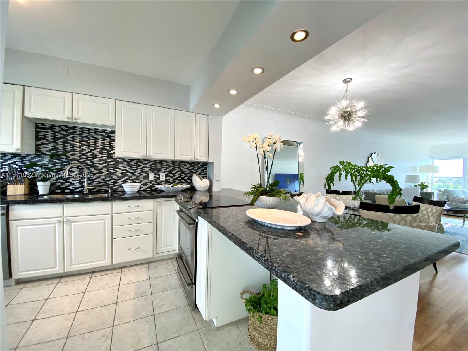 LIGHTHOUSE COLONY CO-OP - Residential