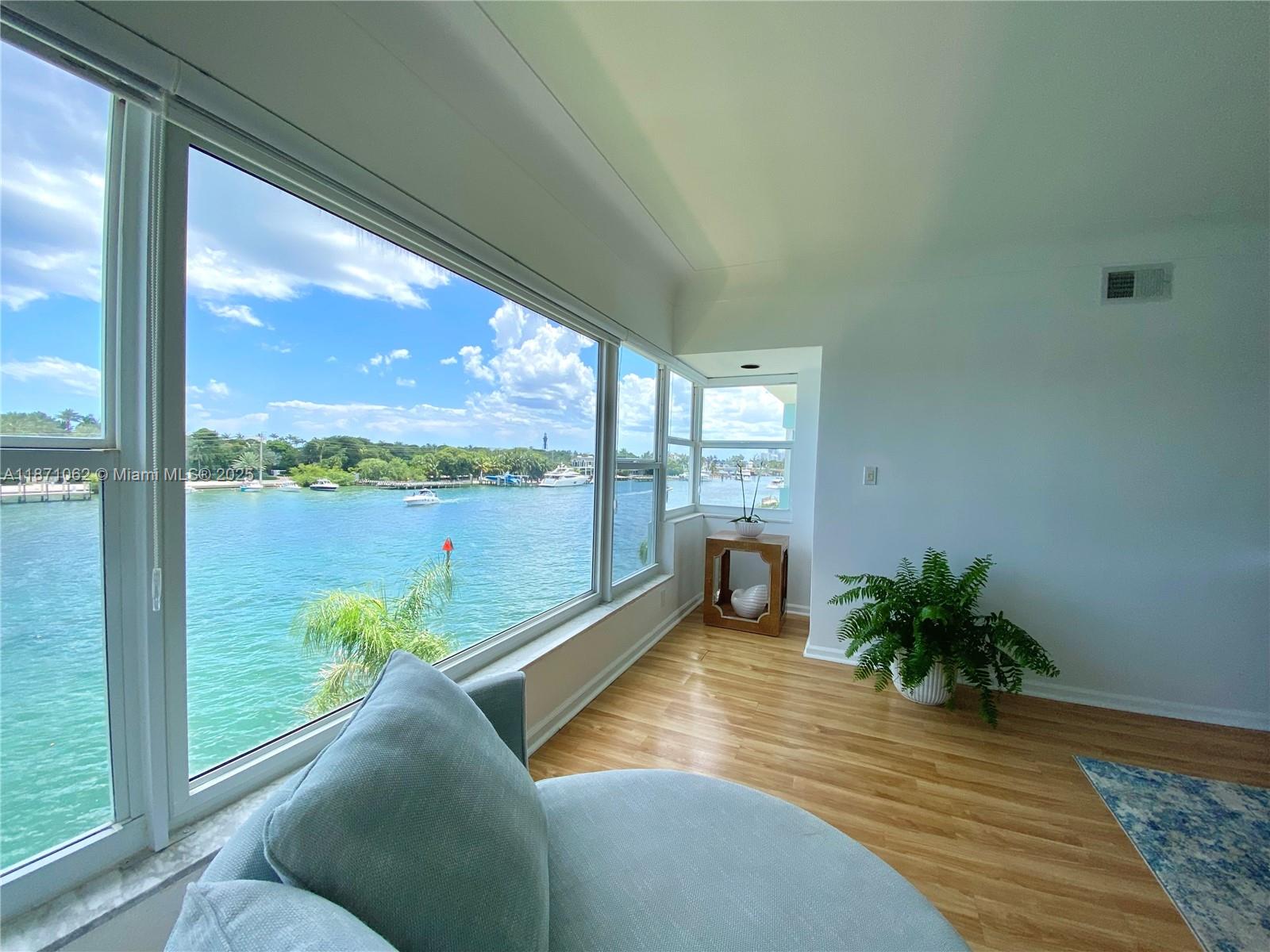 LIGHTHOUSE COLONY CO-OP - Residential