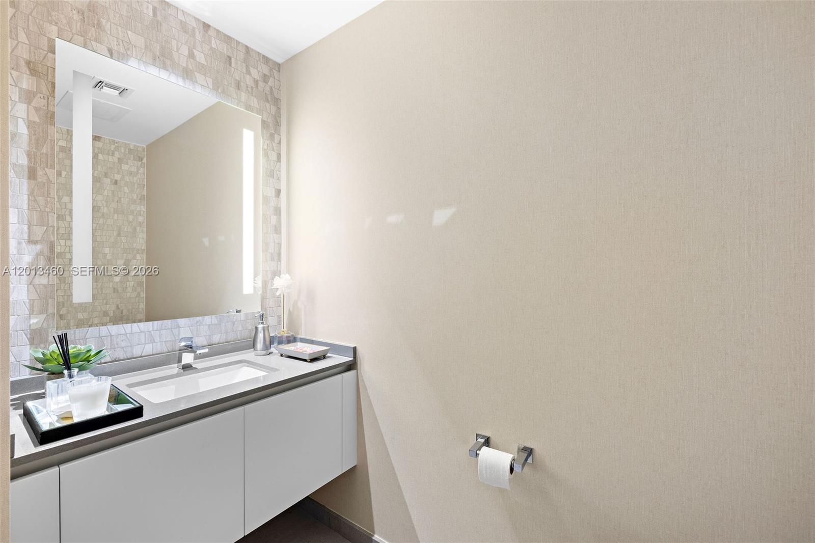 RISE CONDO - Residential Lease