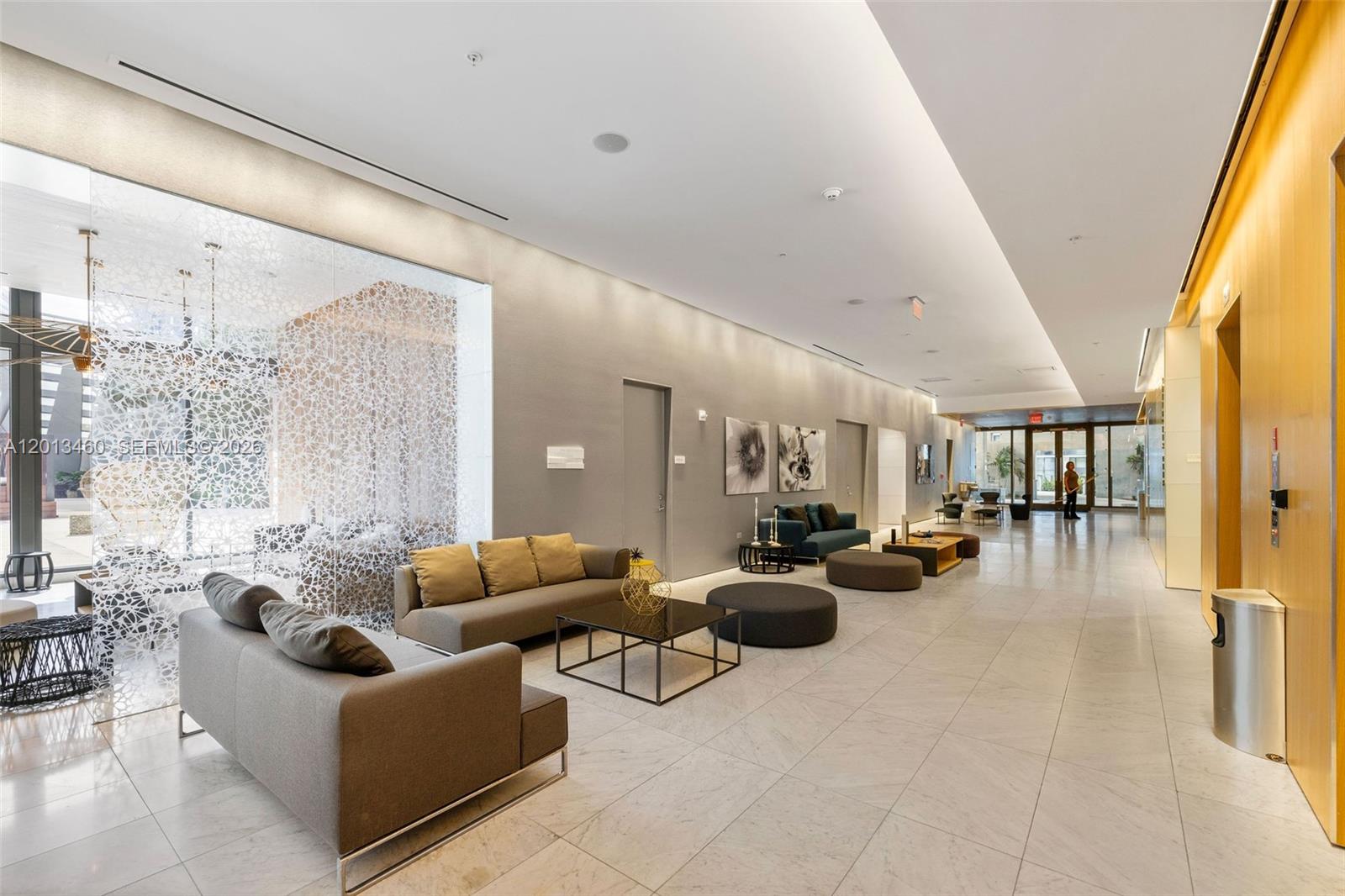 RISE CONDO - Residential Lease