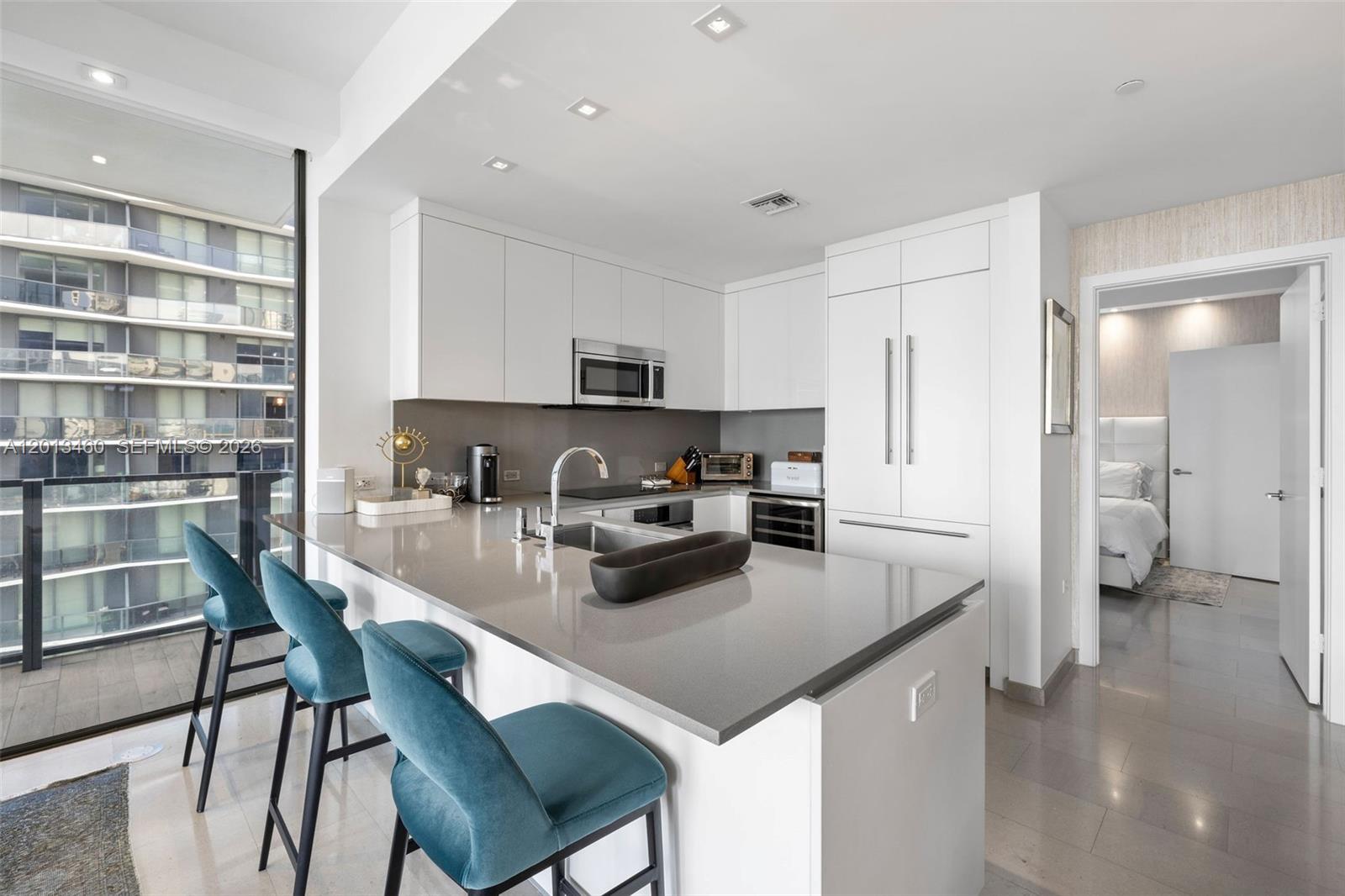 RISE CONDO - Residential Lease