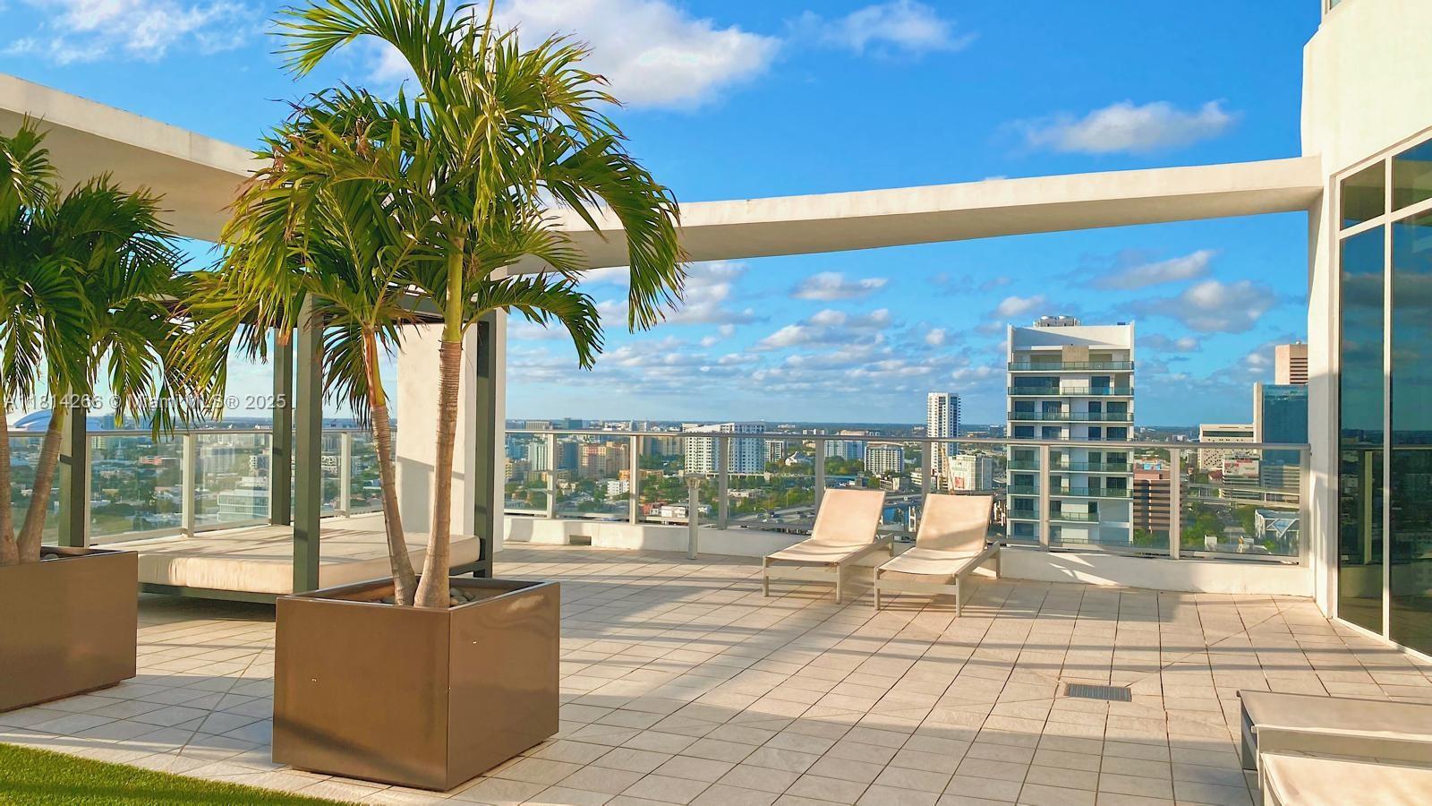 BRICKELL TEN CONDO - Residential Lease