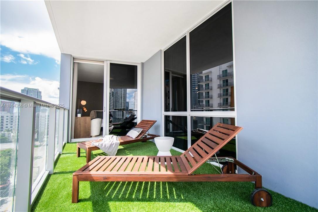 BRICKELL TEN CONDO - Residential Lease