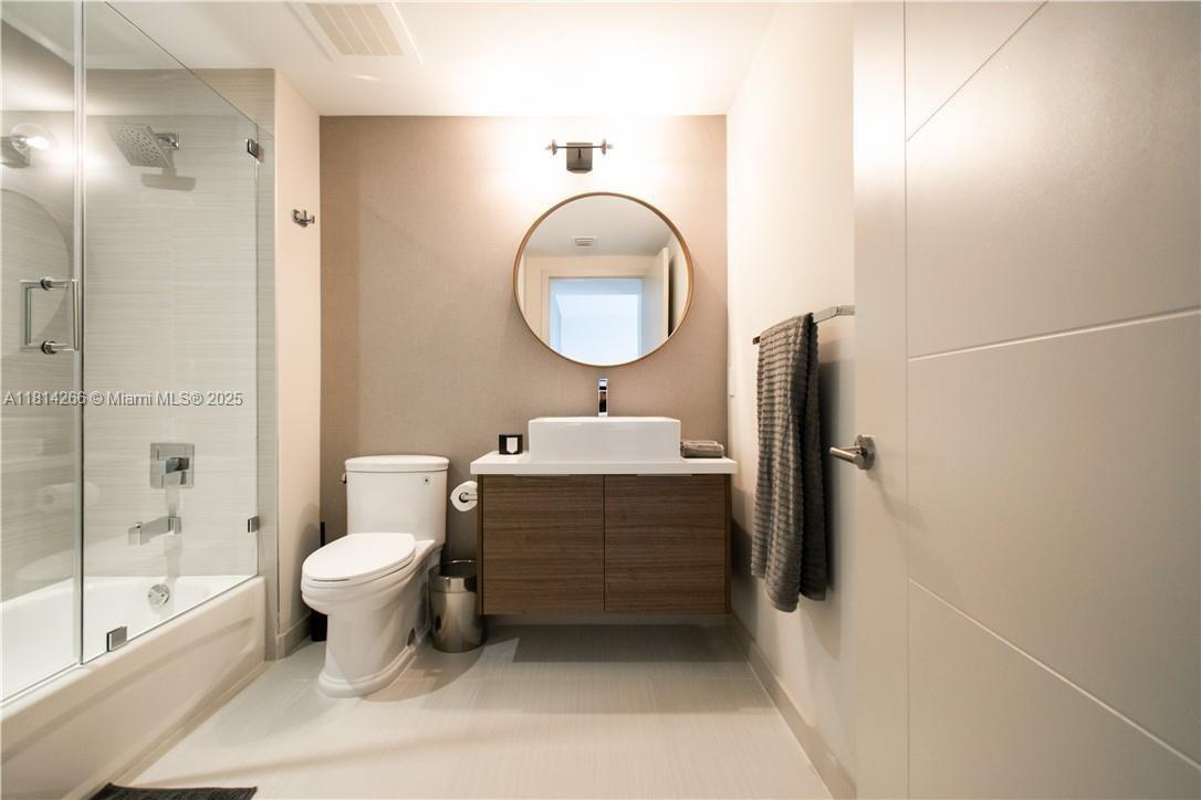 BRICKELL TEN CONDO - Residential Lease