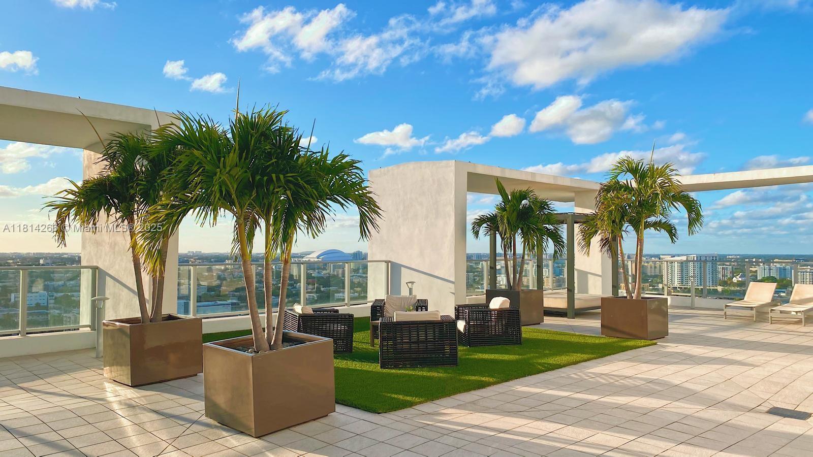 BRICKELL TEN CONDO - Residential Lease