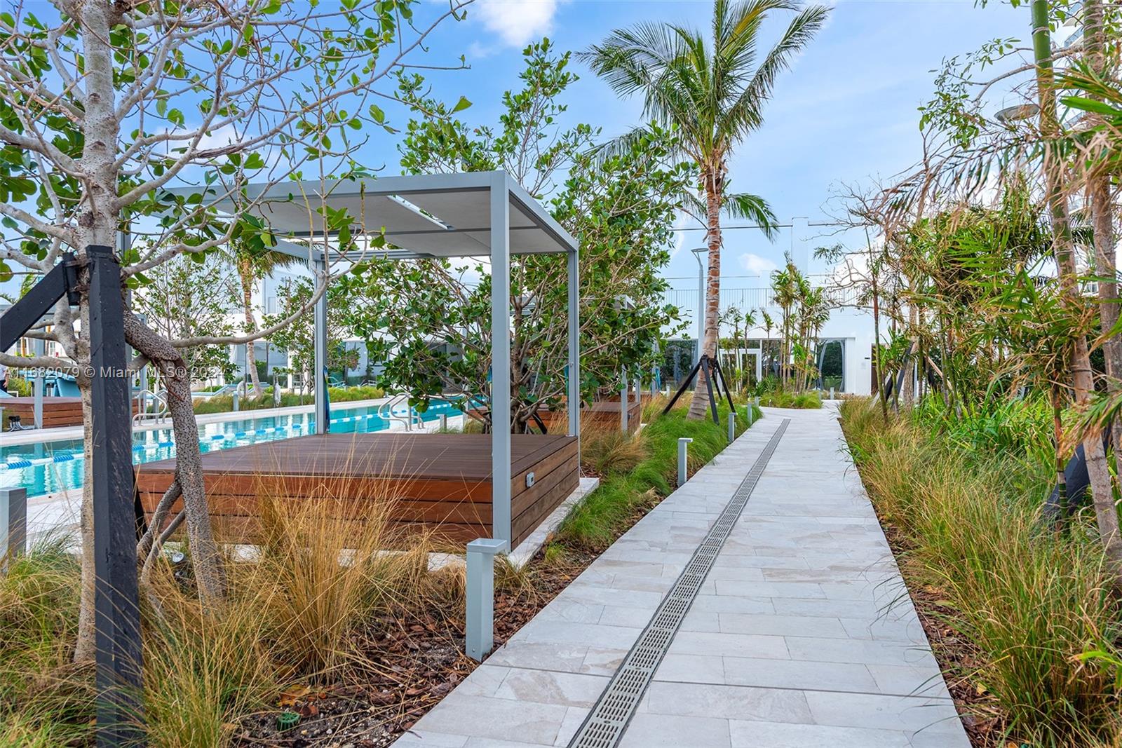 Missoni Baia - Residential