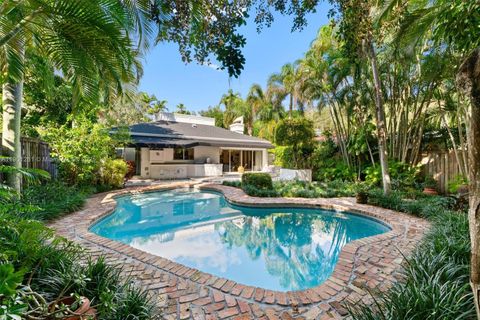 4110 El Prado Blvd Miami FL 33133