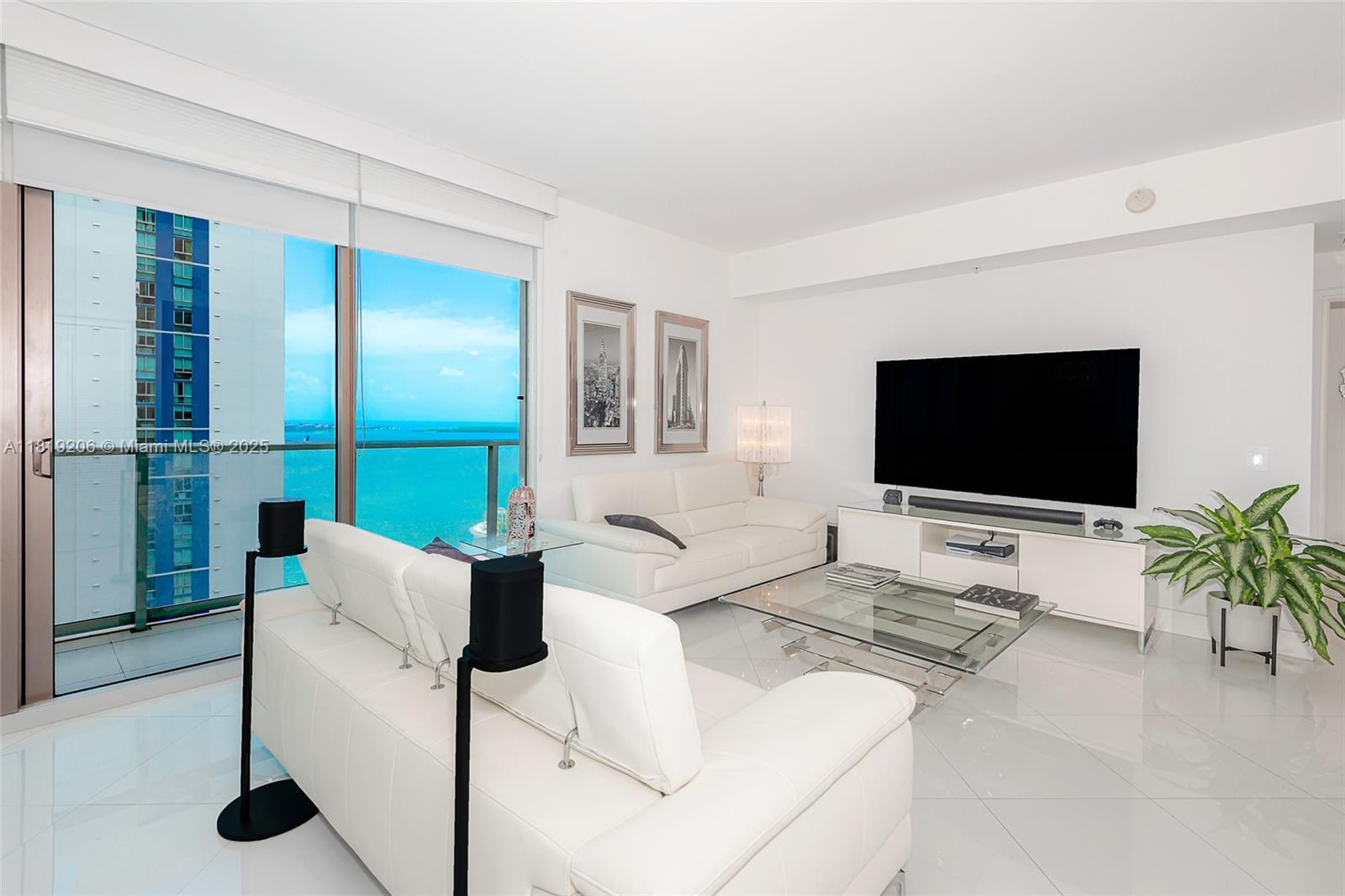 Rental Property at 300 S Biscayne Blvd 2516, Miami, Broward County, Florida - Bedrooms: 2 
Bathrooms: 2  - $5,000 MO.