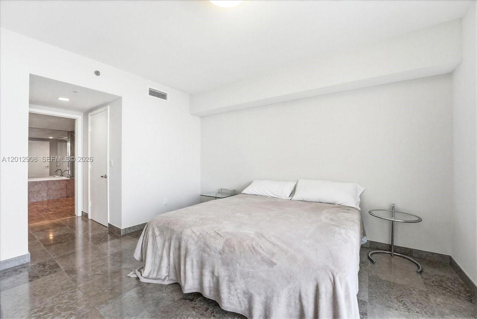 ICONBRICKELL CONDO NO 1 - Residential