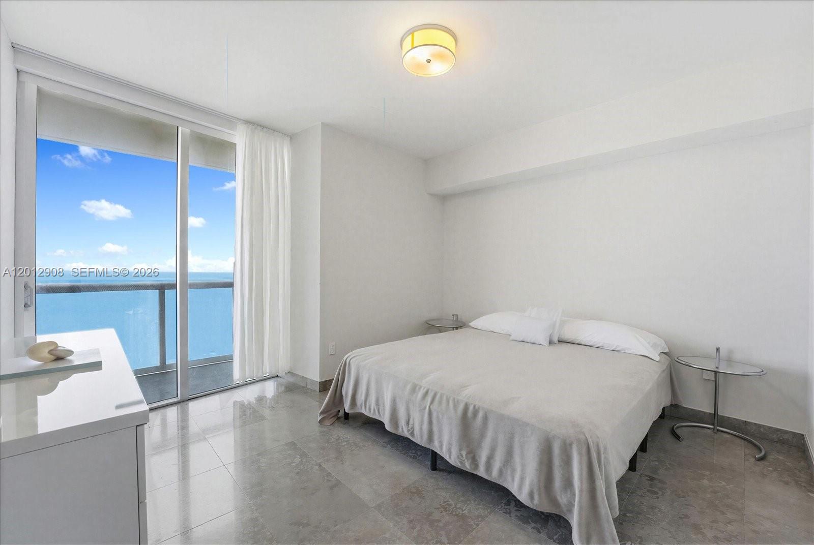 ICONBRICKELL CONDO NO 1 - Residential