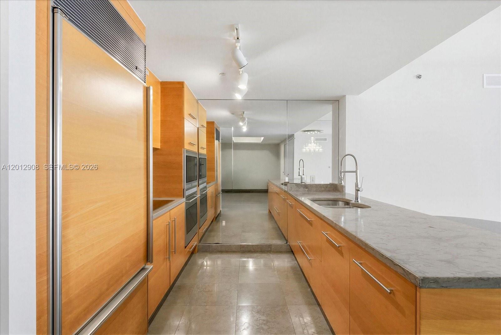 465 Brickell Ave 4805