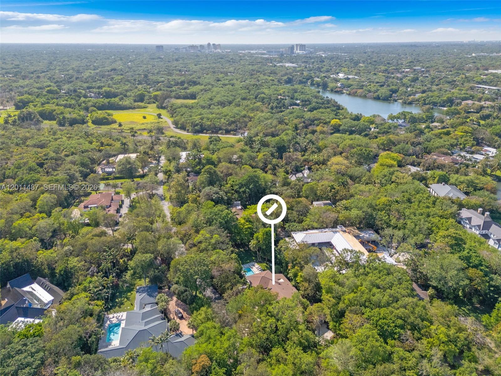 FRENCH ESTATES - Residential