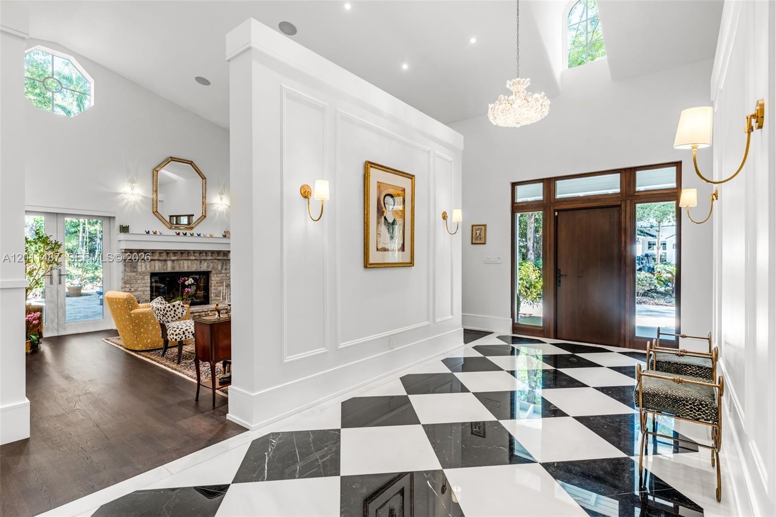 FRENCH ESTATES - Residential